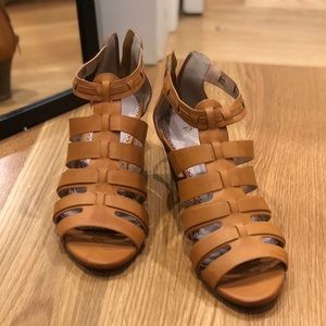 Wedge sandals